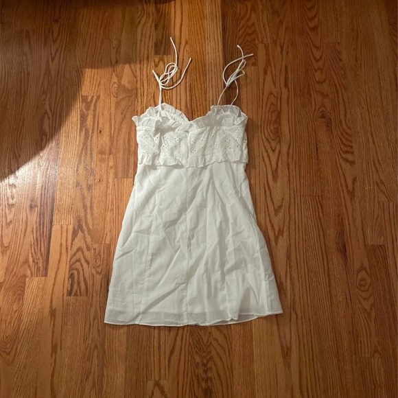 Showpo White Dress - Picture 2 of 3